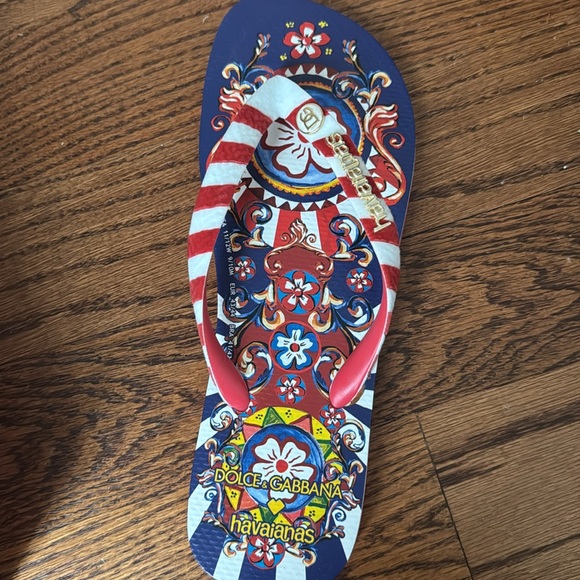 Dolce and Gabbana havaianas LIMITED EDITION - Picture 2 of 4